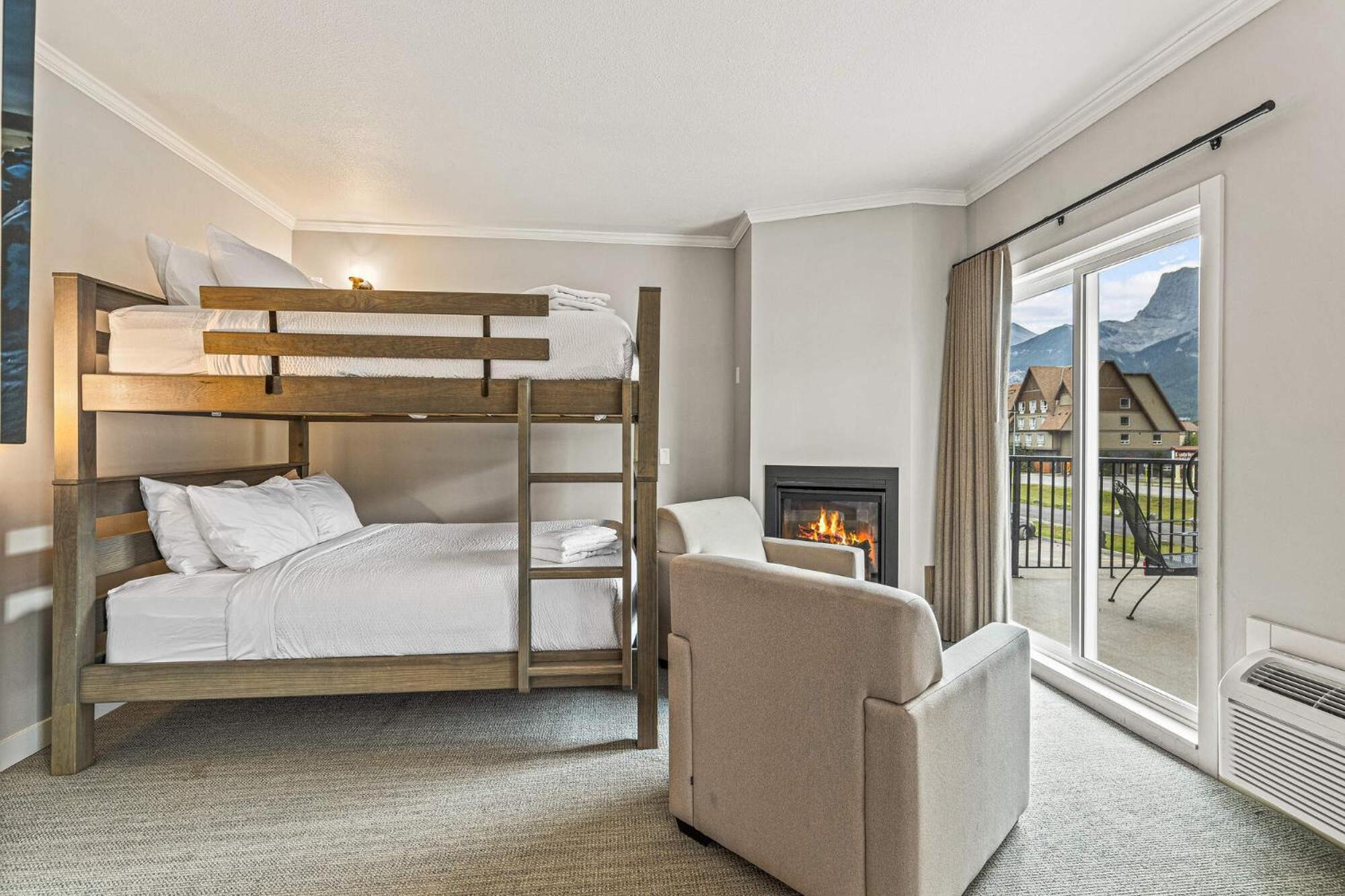 Northwinds By Basecamp Hotel Canmore Exterior foto