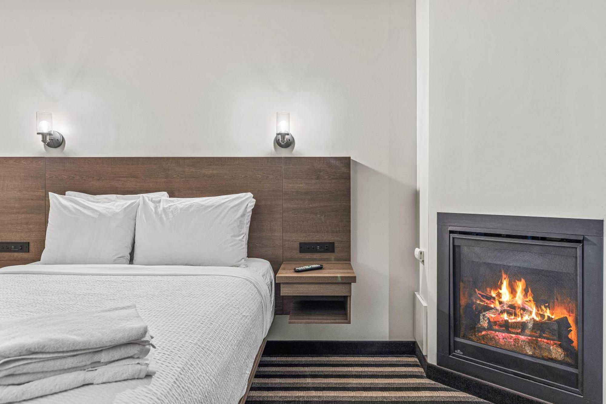 Northwinds By Basecamp Hotel Canmore Exterior foto