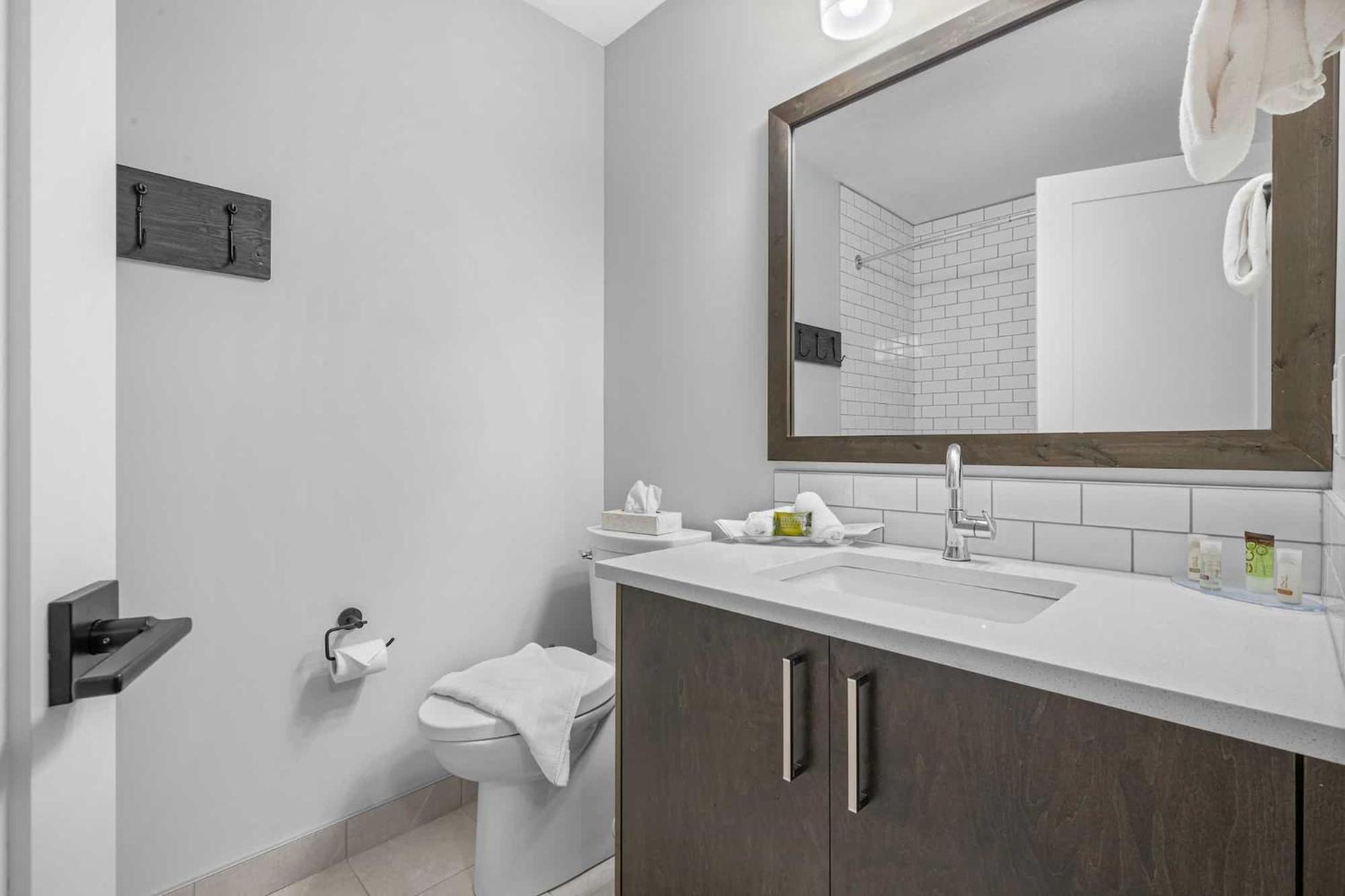 Northwinds By Basecamp Hotel Canmore Quarto foto